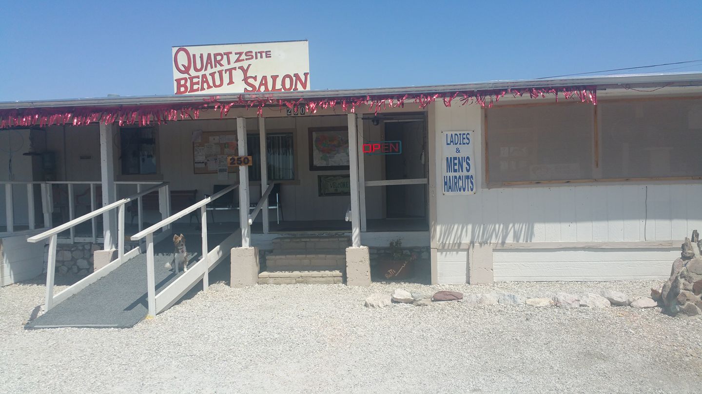 Quartzsite Beauty Salon Logo